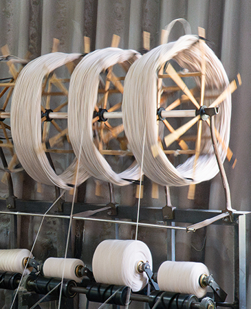 Preparing Dyed Wool Yarns